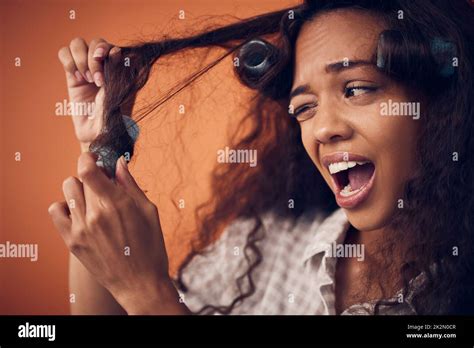 Pulling My Hair Out Hi Res Stock Photography And Images Alamy