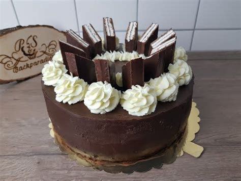 Entdecke dieses rezept mit der note 4.7/5, bewertet von 502 mitgliedern. Kinder Pinguin Torte ♥ P&S Backparadies - YouTube | Kuchen ...