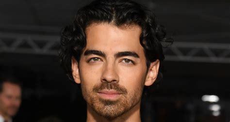 Joe Jonas Wants To End The Stigma Around Getting Injectables Joe