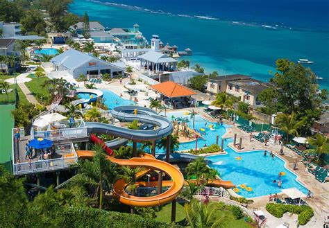 Best Water Parks In Jamaica