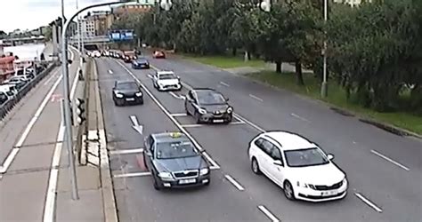 prague a thief stole a taxi and threatened the driver and pedestrians by driving europe