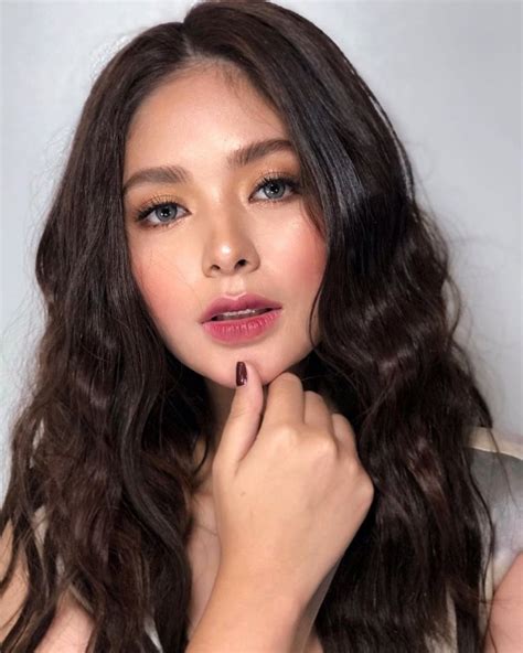 thelist best makeup looks of july so far loisa andalio makeup looks best makeup products