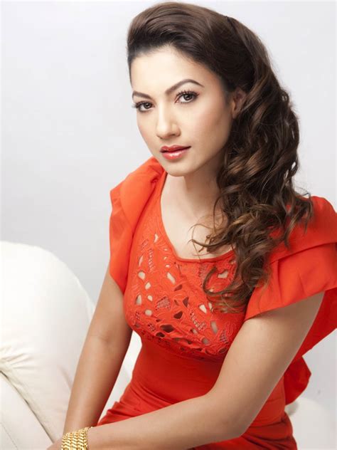 model and actress gauhar khan bio fashion style trends 2019
