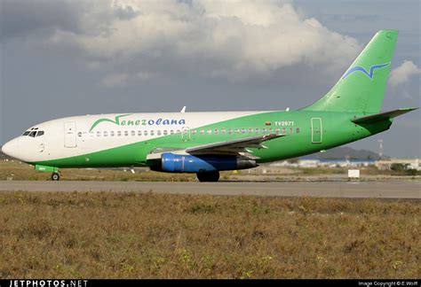 Yv287t Boeing 737 217adv Venezolana Linea Aérea De Venezuela