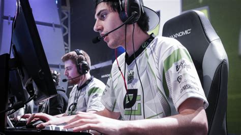 Optic Gaming Qualify For Esl New York Over Cloud9 Dot Esports