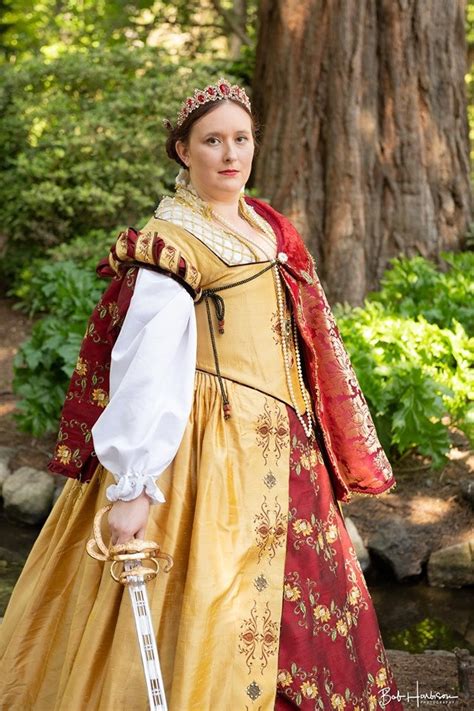 women s plus size renaissance dress tudor elizabethan costume bridal gown made to order
