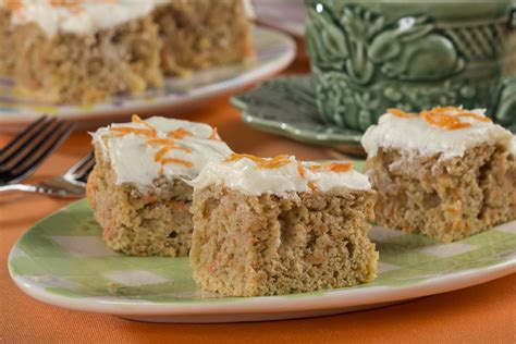 Looking for diabetic desserts that everyone will love? Carrot Cake | EverydayDiabeticRecipes.com