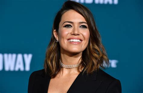 Mandy Moore Dyed Her Hair Blonde Just In Time For Summer