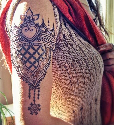 20 Most Impressive Mehndi Tattoo Designs To Try In 2019