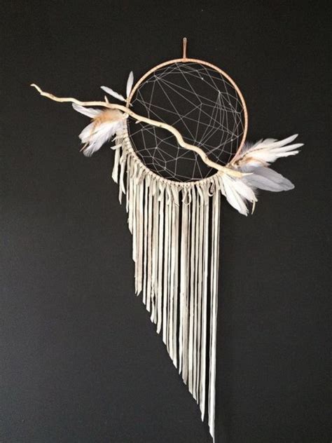 30 Beautiful And Stunning Dream Catcher Ideas For