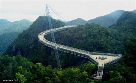 Bridges all around the world, from west virginia's new river gorge, to dublin's samuel beckett, to if you like long walks in the sky… charles kuonen suspension bridge: Most Incredible and Famous Bridges in the World