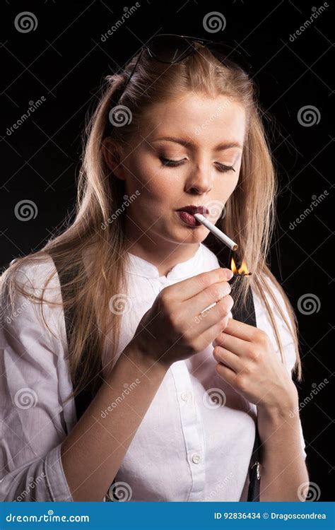 Gorgeous Naked Teen Smoking Cigarette Black Telegraph