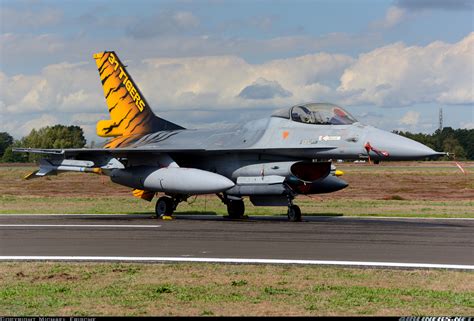 General Dynamics Sabca F 16a Fighting Falcon 401 Belgium Air
