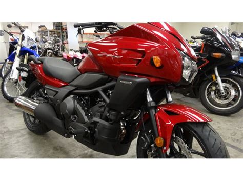 Comfort, technology and a great riding experience, hence the ctx name. Buy 2014 Honda CTX700 DCT ABS on 2040-motos