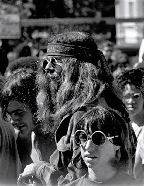 a glimpse of ‘the summer of love amazing photographs of hippies in san francisco in 1967