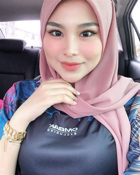 Hijab Nyepong подборка фото выложил новые фото для вас