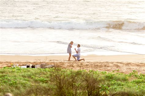 Check Out This Romantic Beach Picnic Proposal On Maui The Waves That