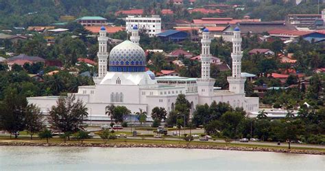 Kota kinabalu international airport is 6.2 miles from the property. City Mosque - Kota Kinabalu
