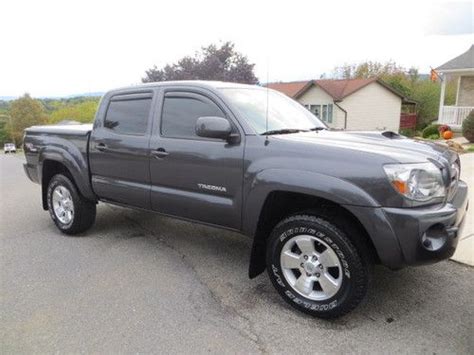 Read expert reviews on the 2017 toyota tacoma from the sources you trust. Sell used 2010 Toyota Tacoma 4x4 TRD Sport Package in ...