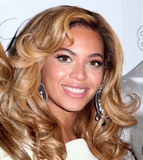 Beyonce Knowles Fakes Telegraph