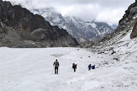 Everest Glecer Adventure Photos Island Adventure