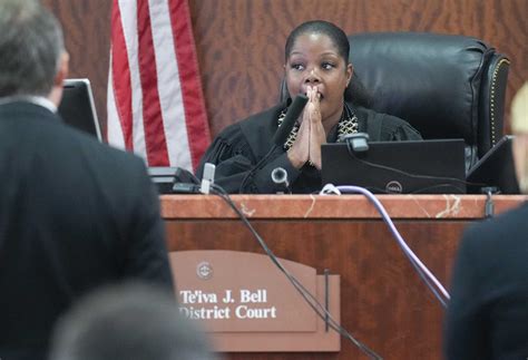 Prosecutors attempt to have Harris County judge recused from case after