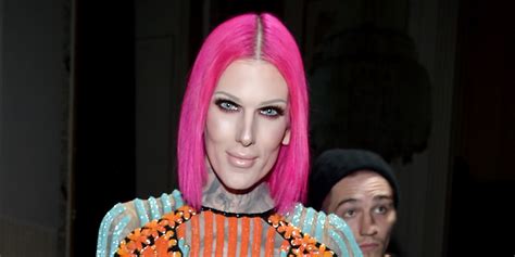 Who Is Jeffree Star Dating Beauty Mogul Shares New Picture With ‘nfl