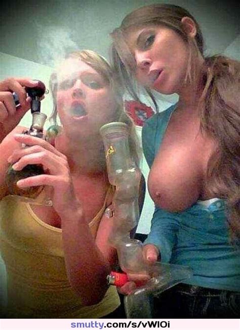Sexy Stoner Tits Bigtits Teen Bong Weed The Best Porn Website