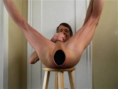 Anus And Ass Stretching Giant Black Butt Plug Xvideos Com