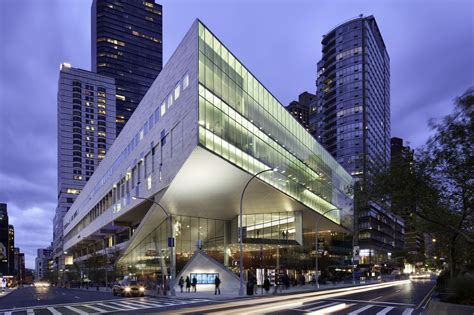 Juilliard's manhattan campus houses only 846. Best music lessons in NYC for everything from guitar to DJing