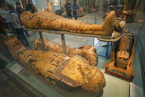 Egyptian Mummies British Museum Bloomsbury London с Robert Harding
