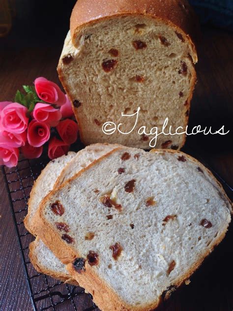 Each one features ingredients that best compliment of particular loaf of bread, and each was tested in our machines. Cinnamon Raisin loaf using Zojirushi | Cinnamon raisin, Raisin, Bread bun