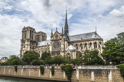 Notre Dame A Través De Los Siglos ¿cuál Es Su Historia Procrastina Fácil