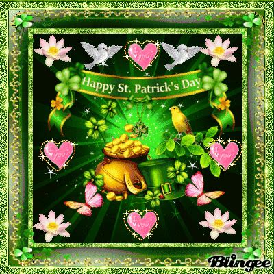 Flashing Happy St Patrick S Day Gif Pictures Photos And Images For