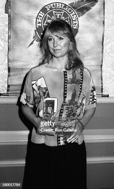 Teri Garr Photos Photos And Premium High Res Pictures Getty Images