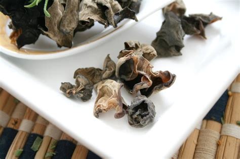 Black Fungus What Is It And What Are Its Benefits Livestrong