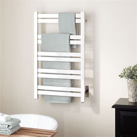 It consisted of a metal container, usually fitted with a handle and shaped somewhat like a modern frying pan, with a solid or finely perforated lid. 20" Brenton Extra-Tall Hardwired Towel Warmer - Bathroom