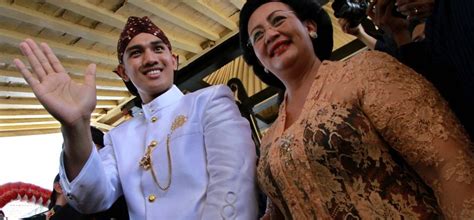 Prosesi Pingitan Pernikahan Puteri Sri Sultan Hamengkubowono X