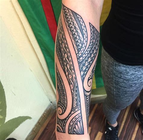 A tribal turtle tattoo may have a lot of significance in one tribe than another gaining importance through an association to family genealogy. Top 23 Polynesian Tattoo Meanings with Designs | 2021