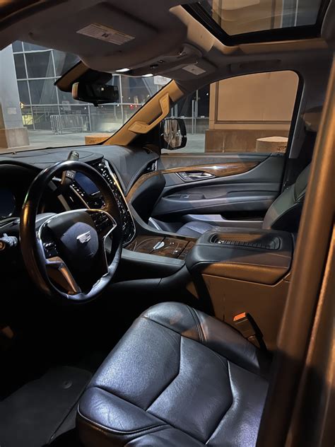 2020 Cadilllac Escalade Rental Pensacola | Grey