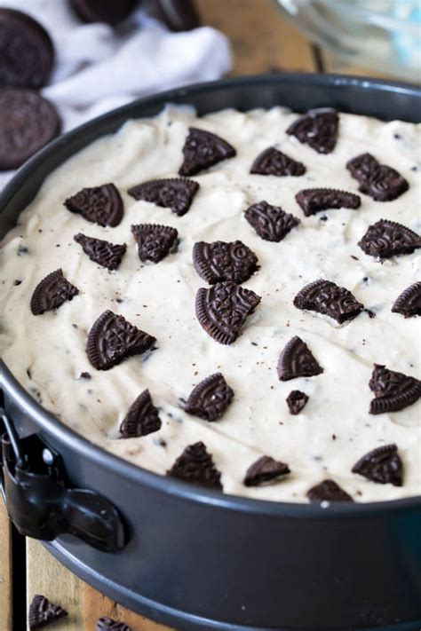 This is the pan i bought (amazon affiliate link), which is a 6 x 2 inch springform pan. Oreo Cheesecake - Sugar Spun Run