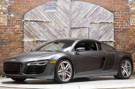 Only 11,000 miles just audi serviced & immaculate with manufactures warranty. 2015 Audi R8 4.2 quattro S-Tronic Coupe