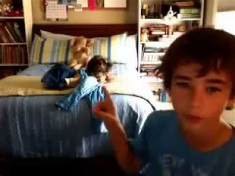 Garoto De 12 Anos Revela Ser Gay Na Webcam YouTube