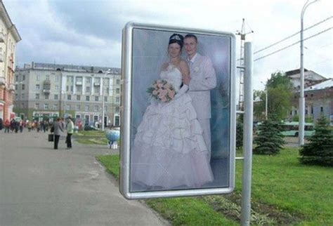 awkward russian wedding photos that are so bad they re good awkward wedding photos russian