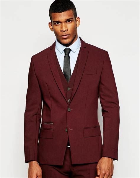 Fashion Style Two Buttons Burgundy Groom Tuxedos Groomsmen Mens
