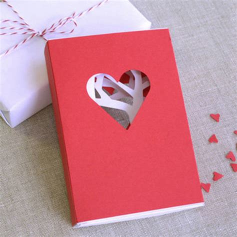 If you've forgotten to get the love of your life a thoughtful card, don't panic. Ideas For Easy DIY Valentine's Day Cards | POPSUGAR Home