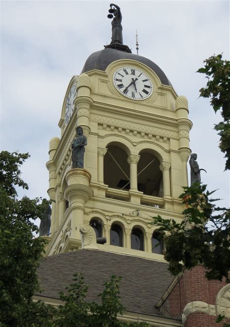 Franklin County Courthouse Tower Hampton Iowa This Terr Flickr