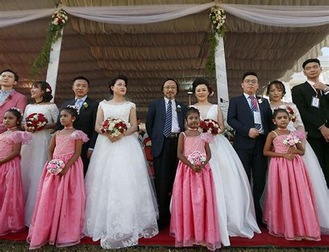 50 Chinese Couples Marry In Sri Lanka In Mass Ceremony World News