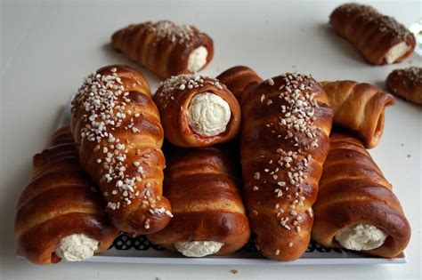You can also find this bun in other scandinavian countries, but i am. Pieni ihana: Kun laskiaispulla meni tuuttiin
