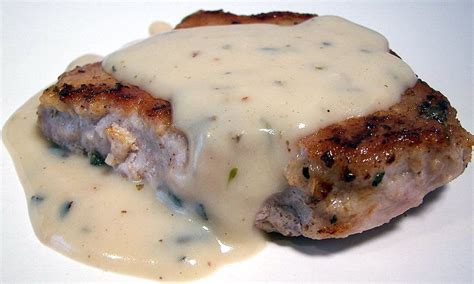 Pork Chops With Country Gravy Sausage Dishes Recipes Food